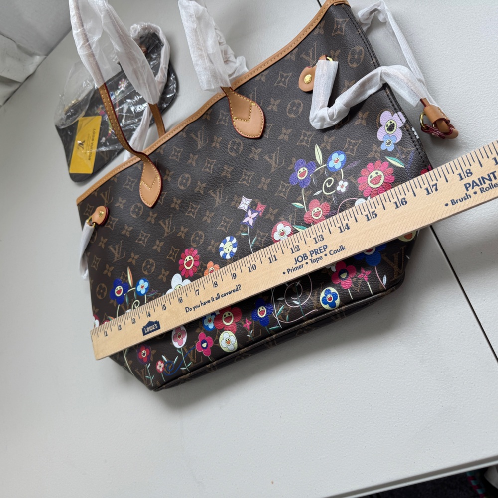 Big brown tote with flowers and matching pouch nwt - Picture 6 of 11